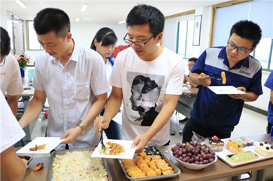 炎炎夏日，快來參加江蘇虎躍標準件有限公司冷餐交流會吧！ (10)